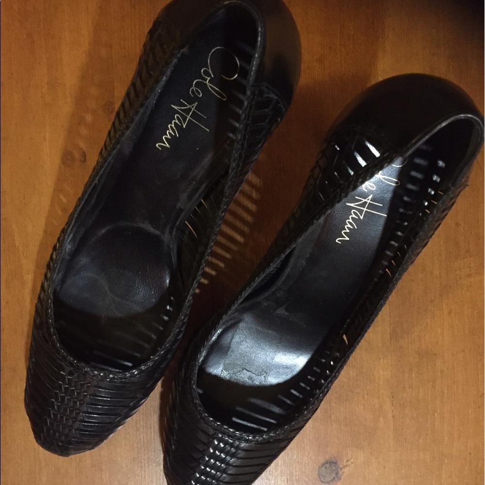 Cole Haan size 8.5 pumps. Black leather. Nike air