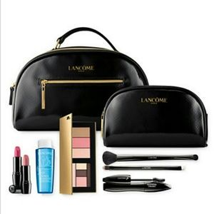 $235 Value 🆕Lancome Makeup Collection 🆓Necklace