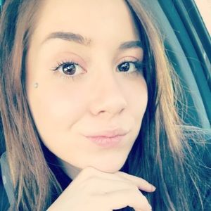 Meet your Posher, Kellie