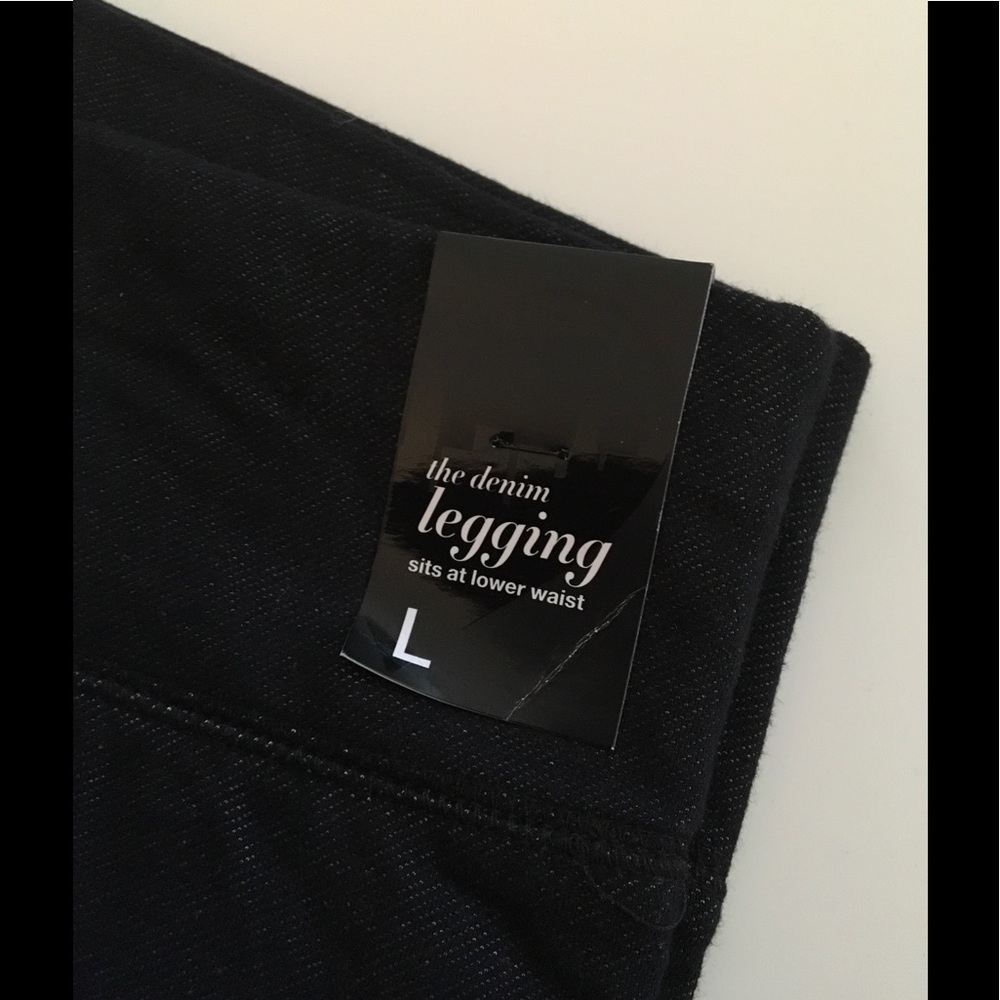 NWT NY&CO leggings Capri