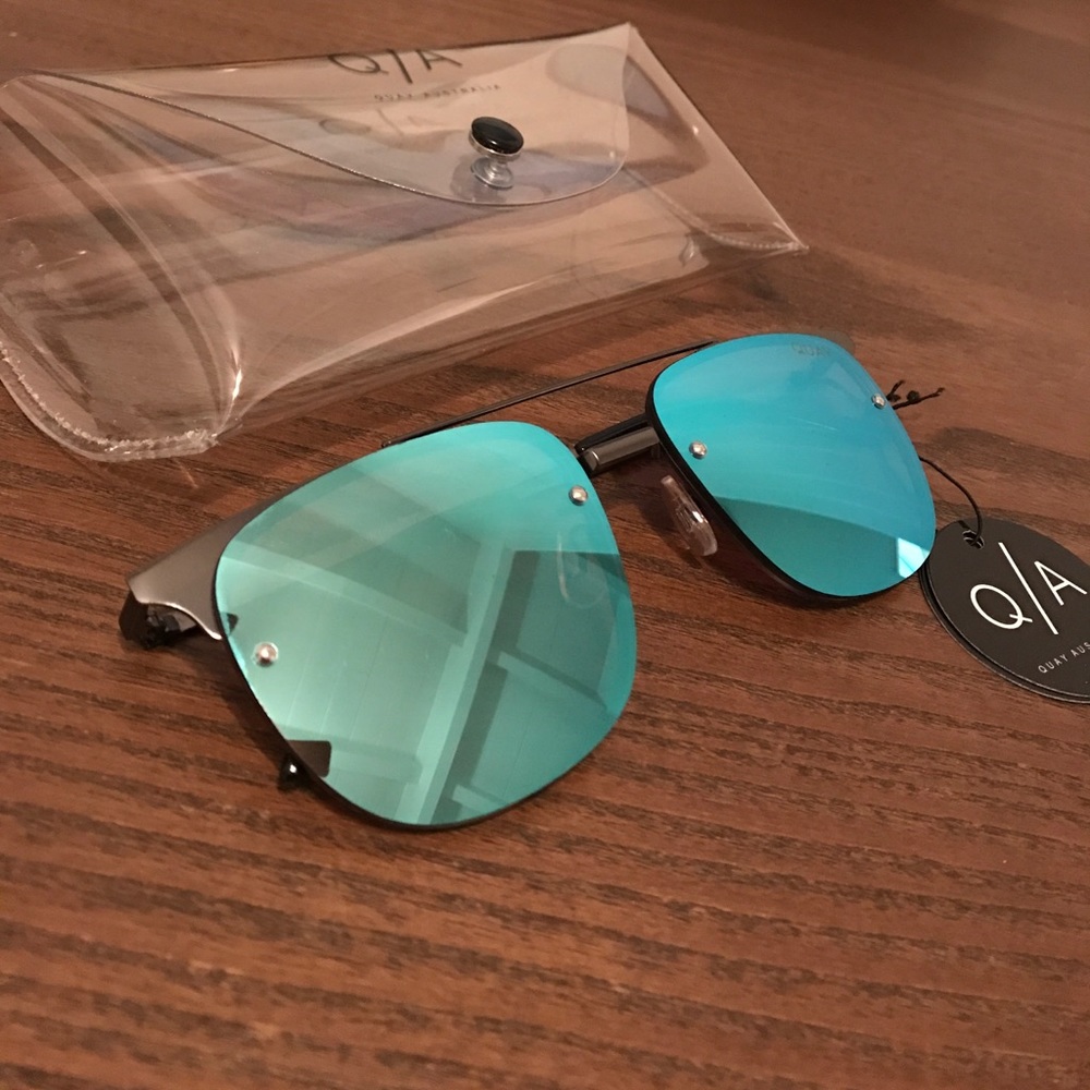 Quay 'Private Eyes' Sunglasses