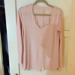 HCO blush flowy v cut top