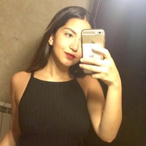 Meet your Posher, Hiba