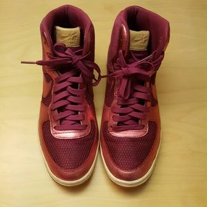 Nike Air Force One Light AF-1 Rave Pink Sz. 8.5 W