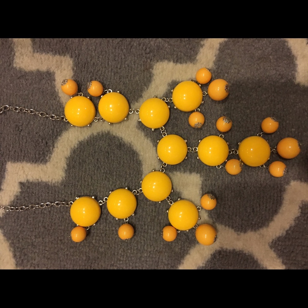 Yellow tear necklace