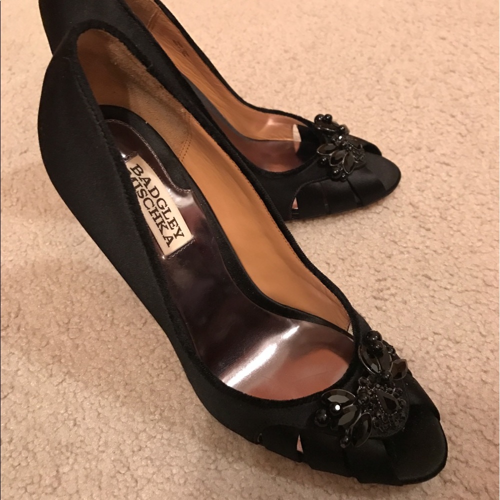 Badgley Mischka Black Peep Toe Heels- NEW!