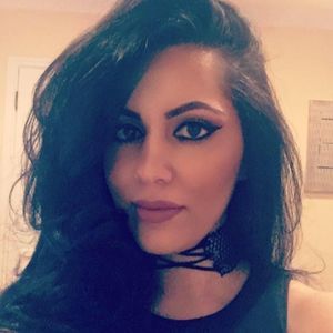 Meet your Posher, Zahra