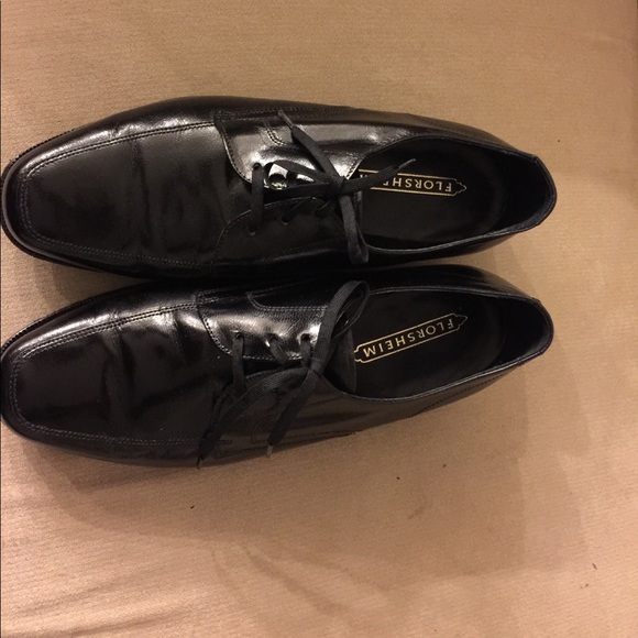Florsheim man\'s dress shoes, size 9 main image 4