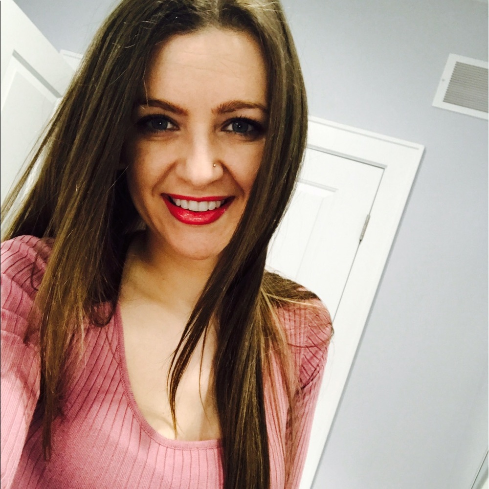 Meet your Posher, Ivana