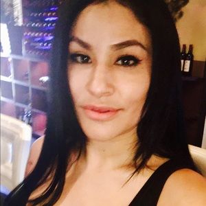 Meet your Posher, Rocio