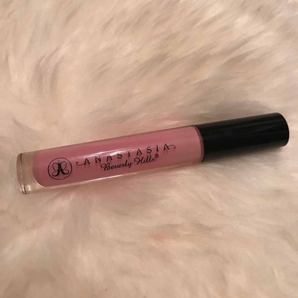 Anastasia Beverly Hills lip gloss pastel pink