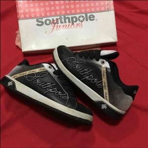 Southpole sneakers size 6 1/2M