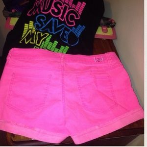Lei pink denim jean cuff shorts nwot