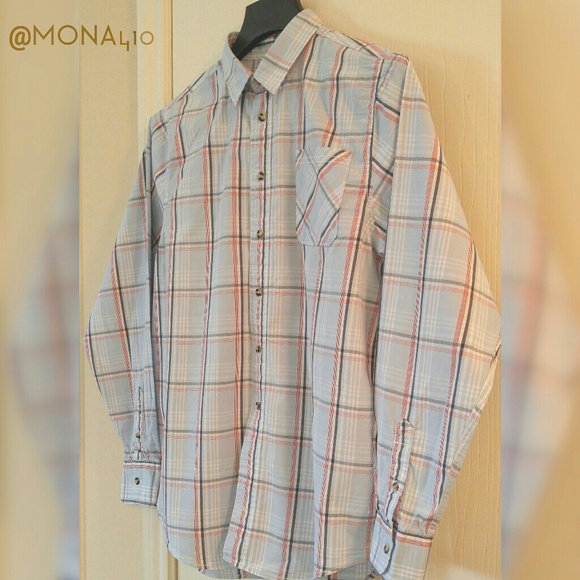 Boy's Button-Down Dress Shirt - Picture 3 of 4