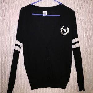 Button up v neck cardigan