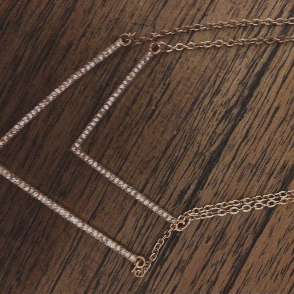 Double Diamond Arrow Necklace