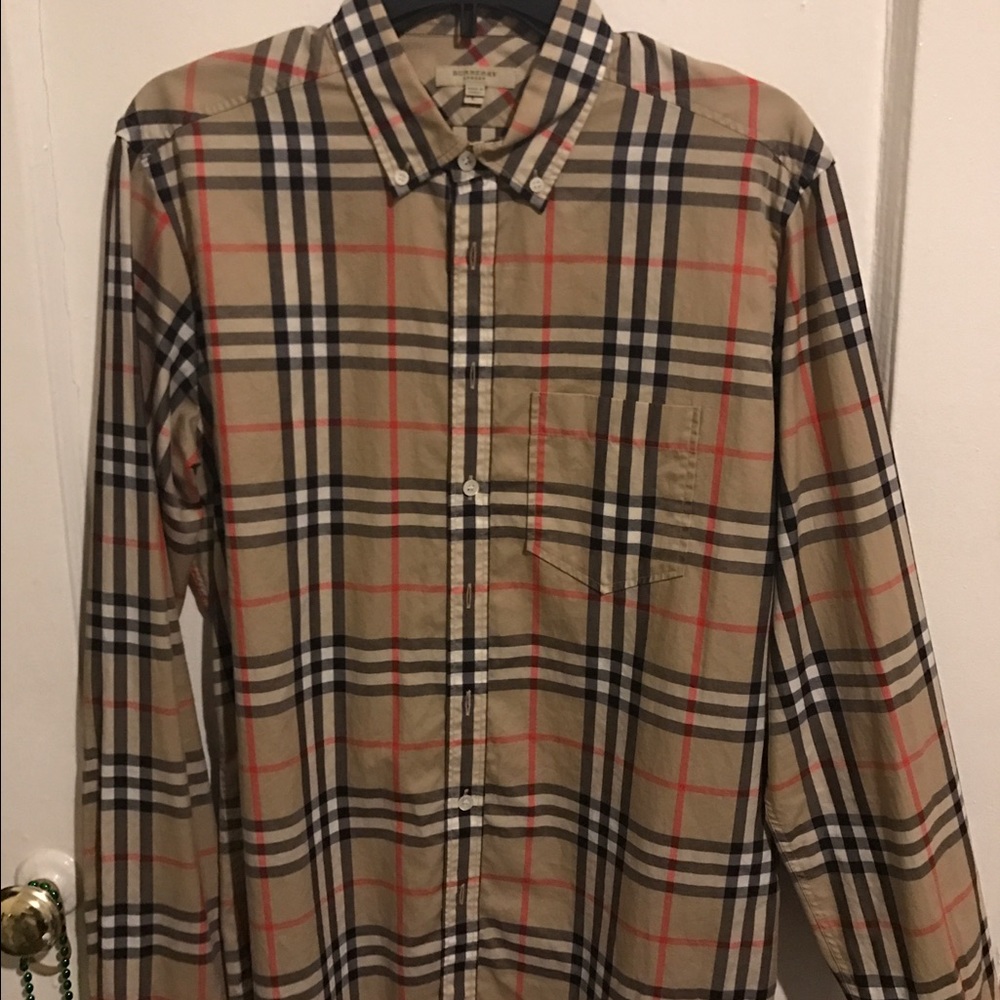 Men's Burberry Button Down (L)