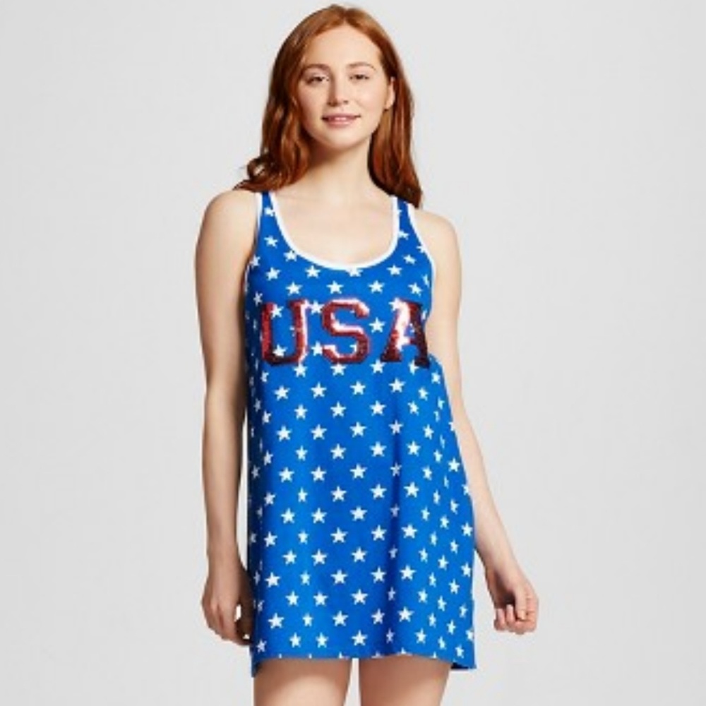 Patriotic nightgown