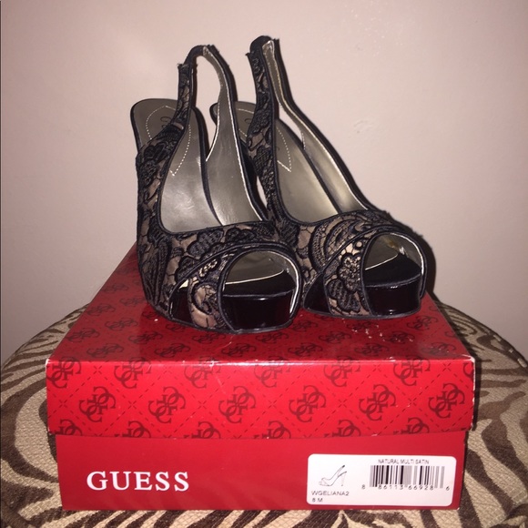 Guess Natural/Black Satin Heel - Picture 3 of 5