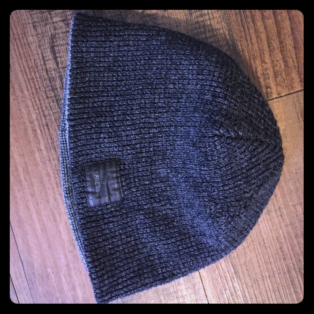Express beanie hat