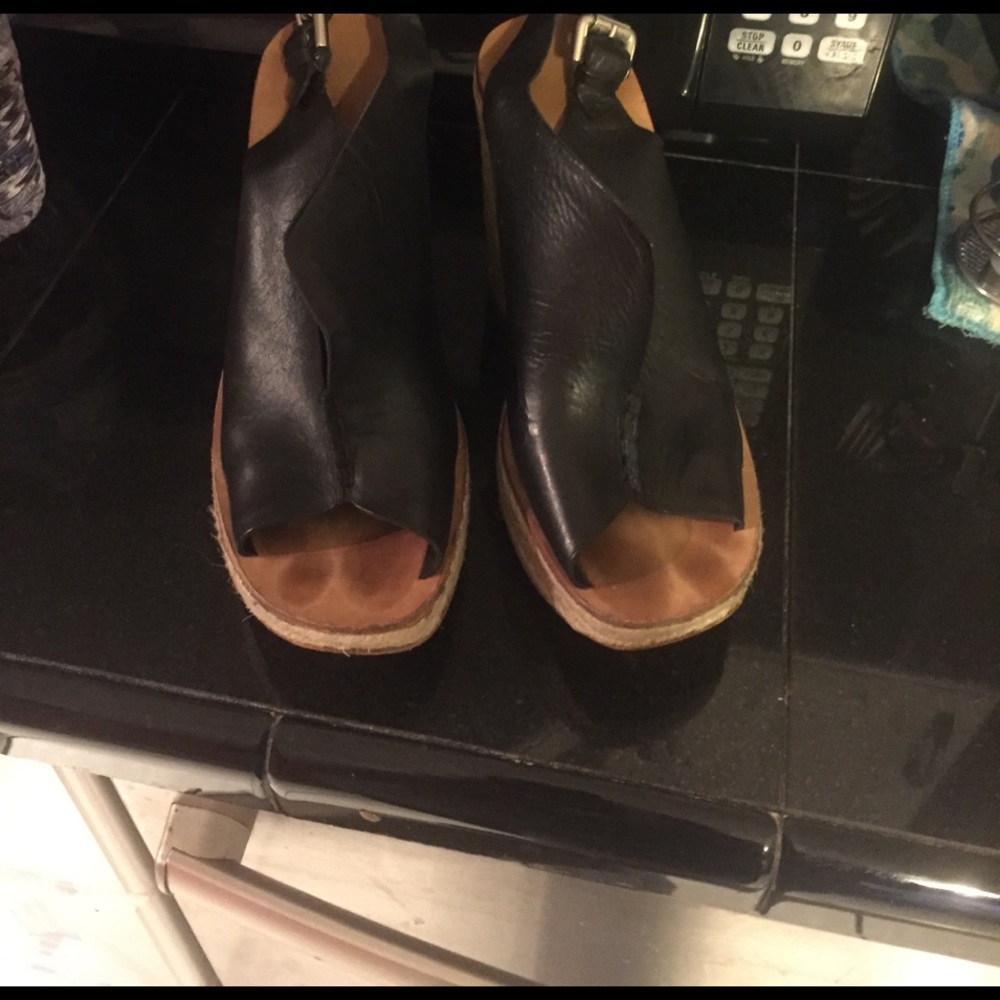 Vera Wang shoes