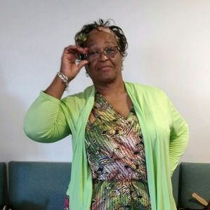 Meet your Posher, Beverly