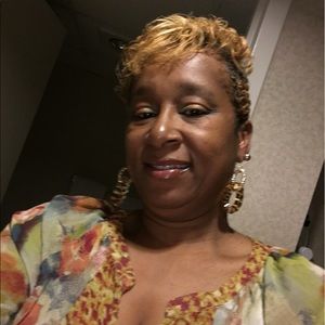 Meet your Posher, Celeste