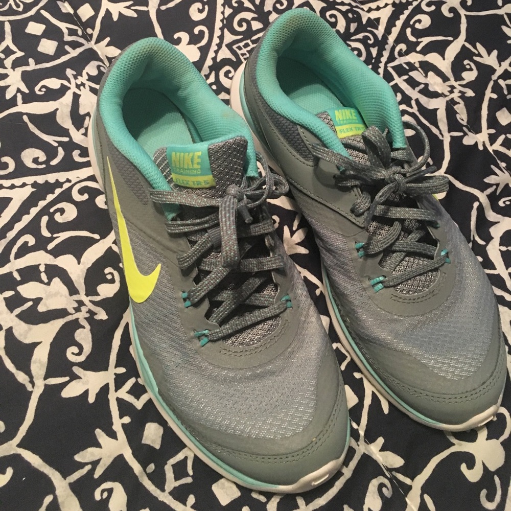 Women's Nike athletic shoes
