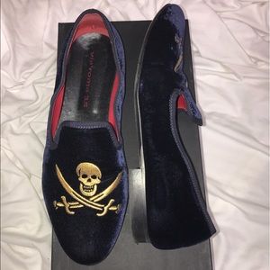 Blue Velvet Smoking Slipper