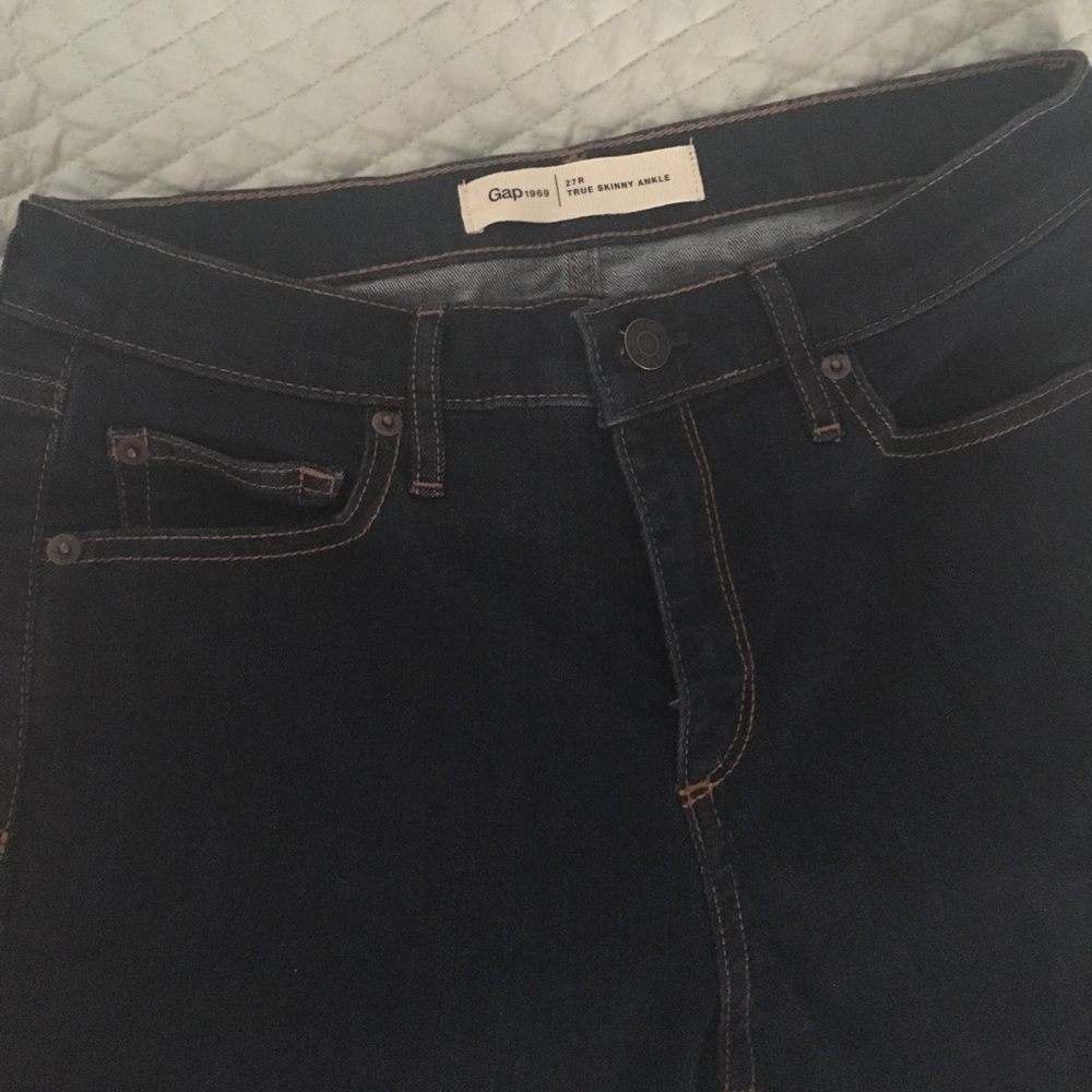 Gap true skinny ankle jeans
