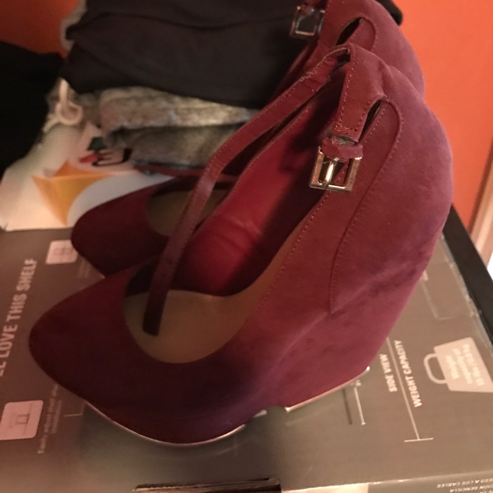 Wedges - Picture 2 of 2