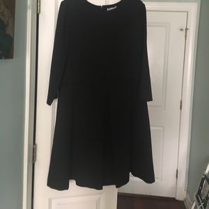 Black dress fully lined 100 polyester