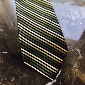 Claiborne Tie
