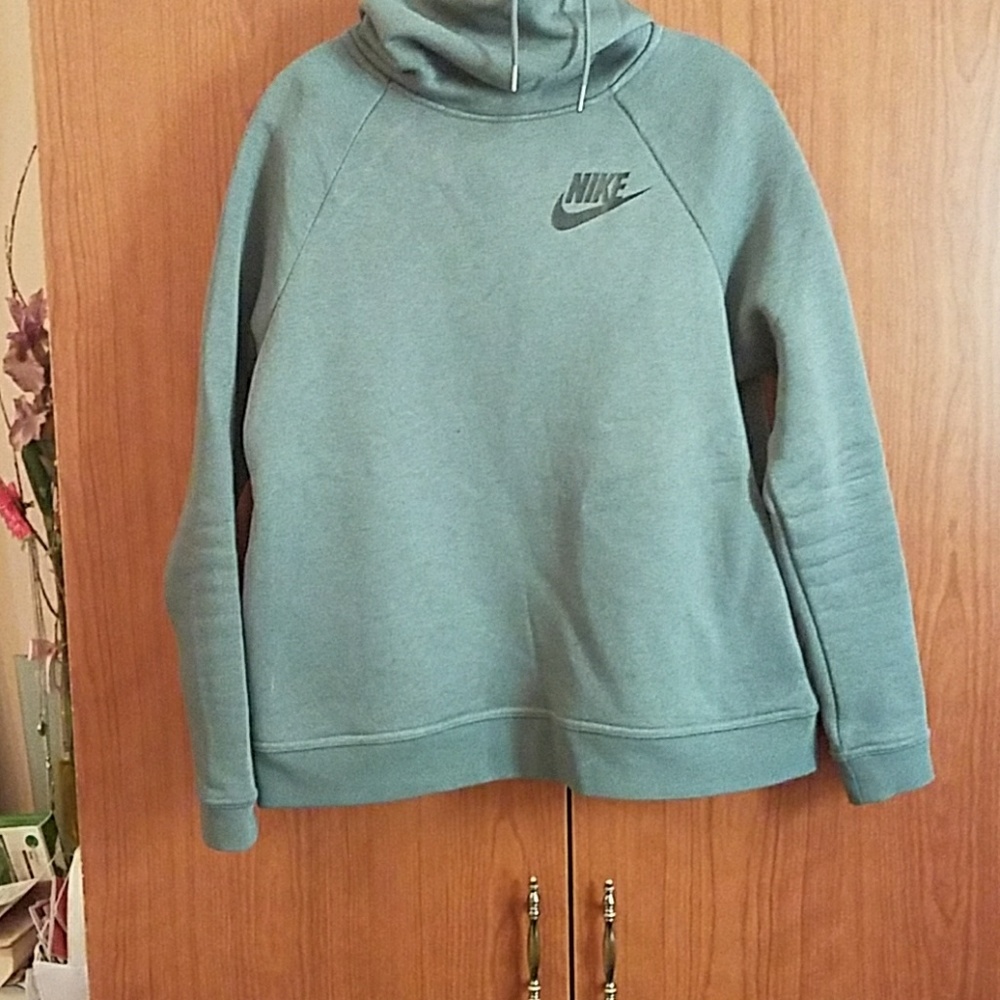 Nike funnel neck hoodie