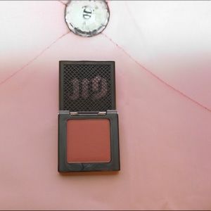 Urban decay blush in fetish