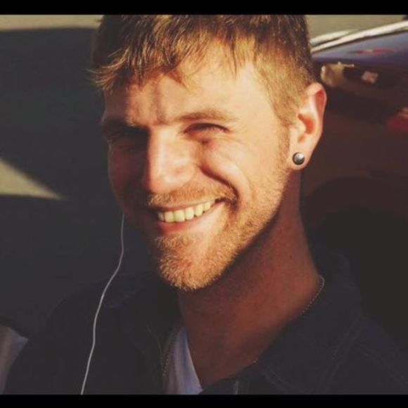 Meet your Posher, Alexander - Picture 1 of 1