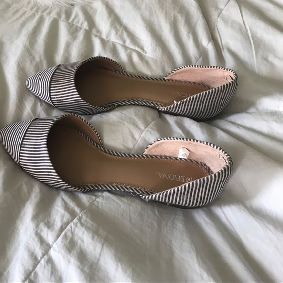 Back to school flats✏️📚 - Picture 2 of 3