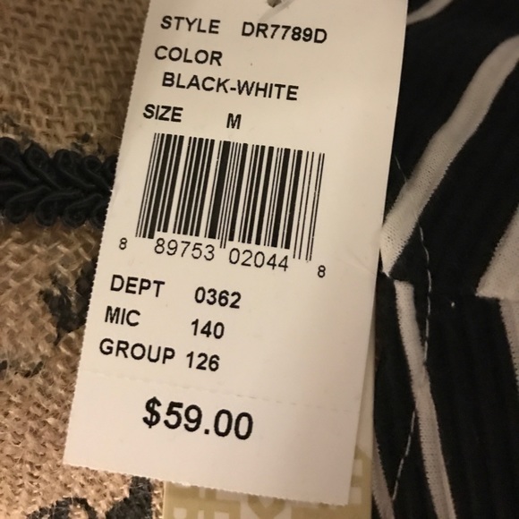 Dress - Picture 2 of 3