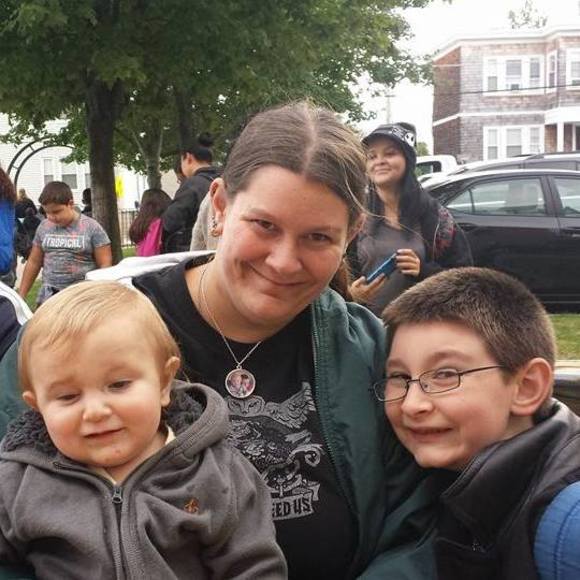 Meet your Posher, Amanda - Picture 1 of 1