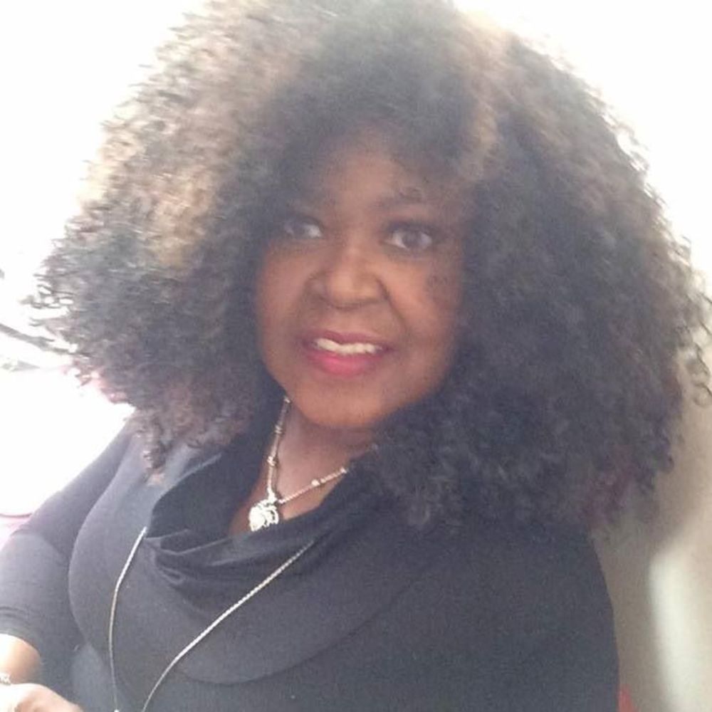 Meet your Posher, Elaine