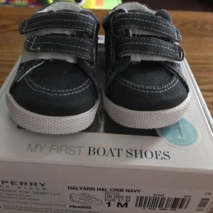 Brand new infant size 1 sperry sneakers