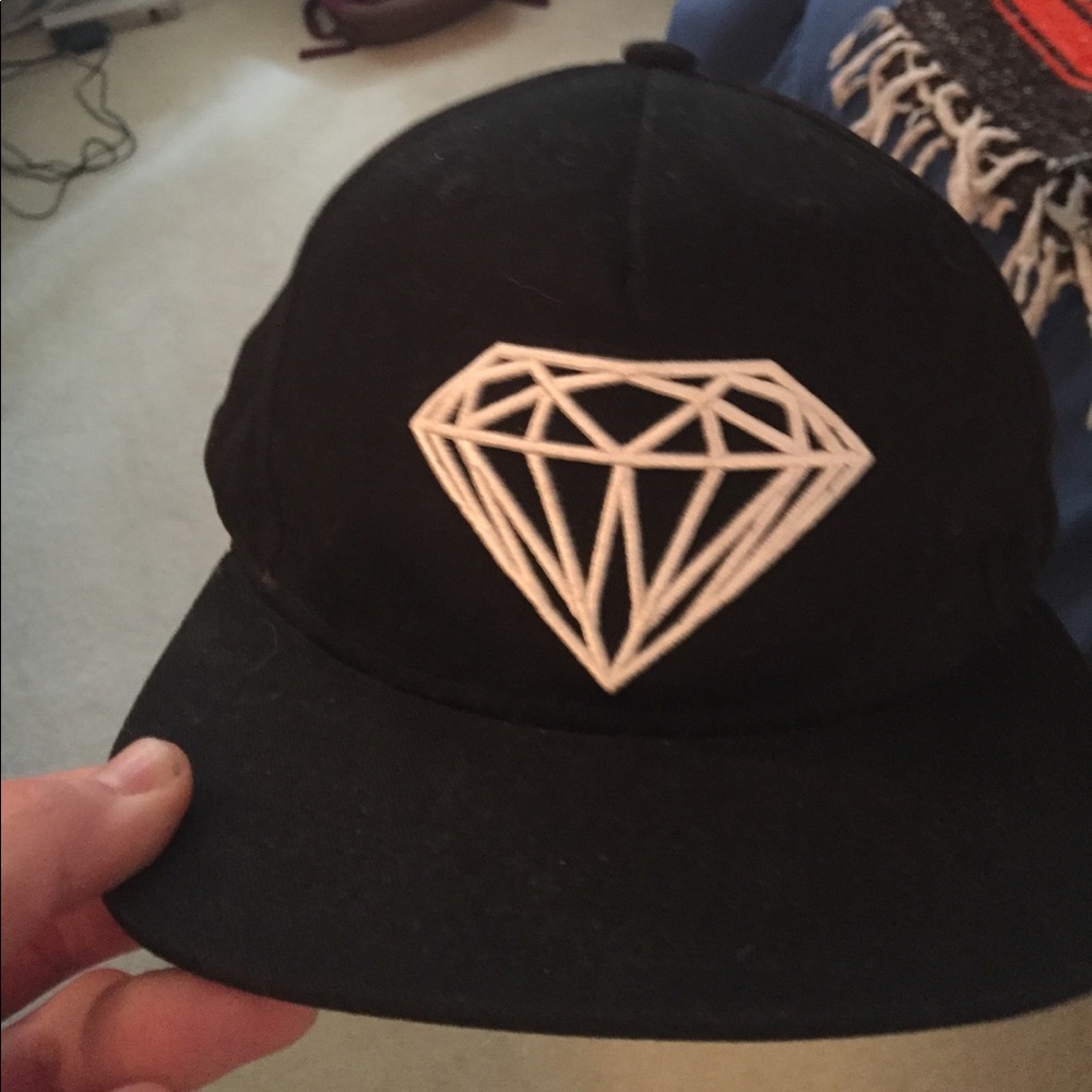 Diamond Supply Snapback
