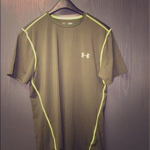 UnderArmour heat gear "Fitted" Tee