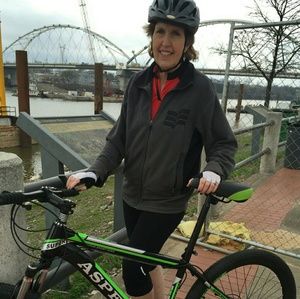 Meet your Posher, Marilyn