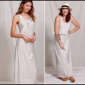 Le Lis stripped maxi dress