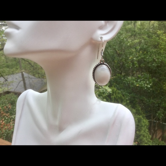 Jewelry - Rainbow Moonstone earrings