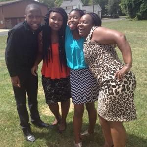 Meet your Posher, Vale