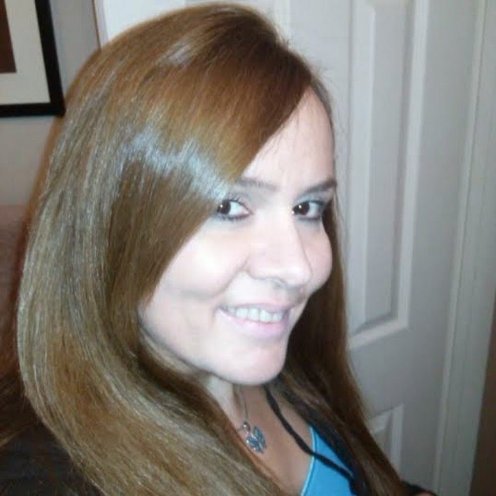 Meet your Posher, Debbi