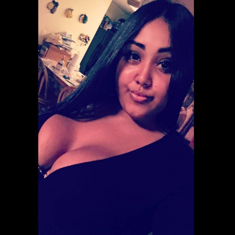 Meet your Posher, Anissa