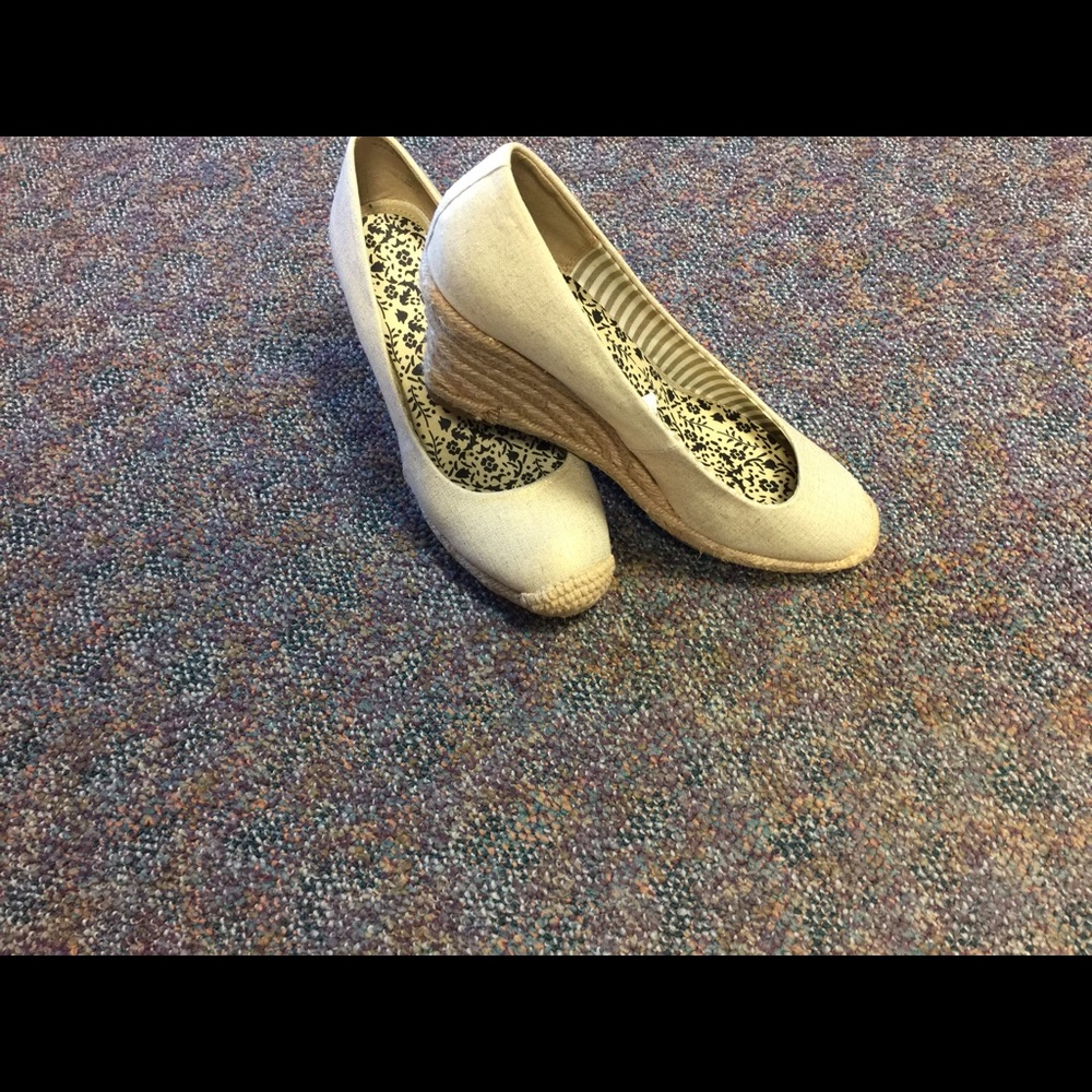 Wedges - Picture 2 of 4